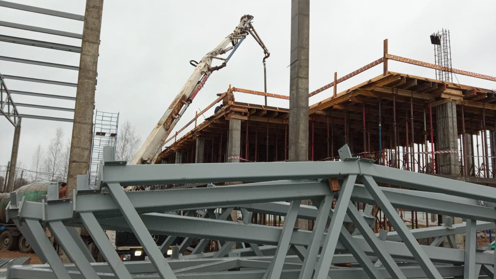 Заливаем площадку третьего этажа - изображение 3