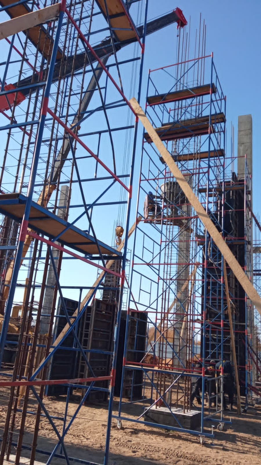 Заливаем колонны здания 156х30м максимальной высотой 16м - изображение 7