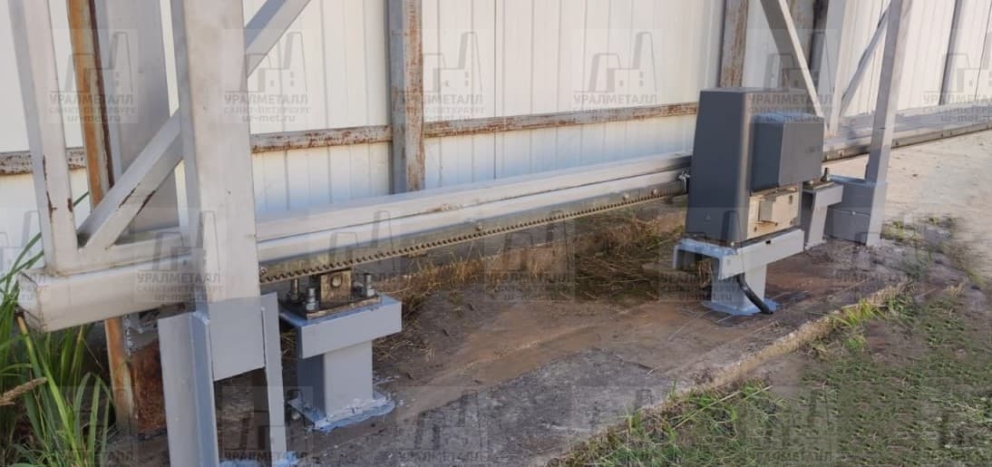 Изготовили и установили откатные ворота - изображение 4