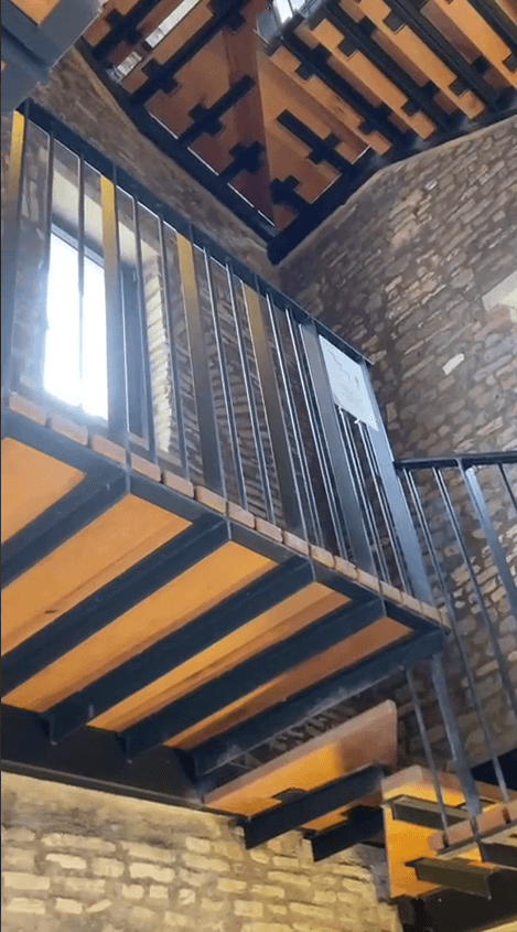 Металлические лестницы для промышленных зданий - 1