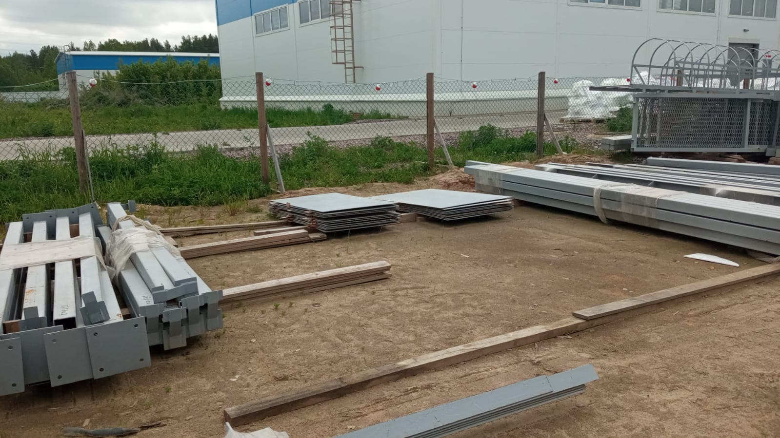 Изготовили лестницы и фахверковые конструкции - изображение 3