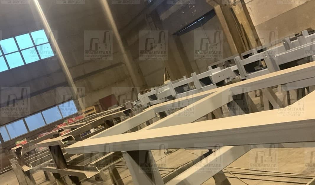 Изготовили металлические рамы под оборудование по индивидуальному заказу и техническому заданию клиента. - изображение 1