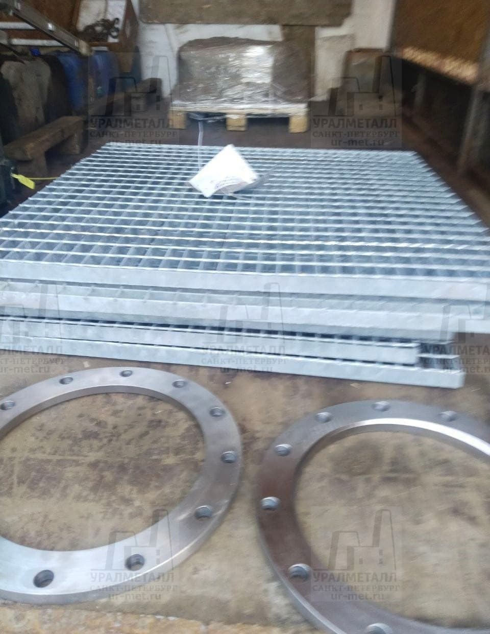 Изготовление и поставка оцинкованных настилов и фланцев