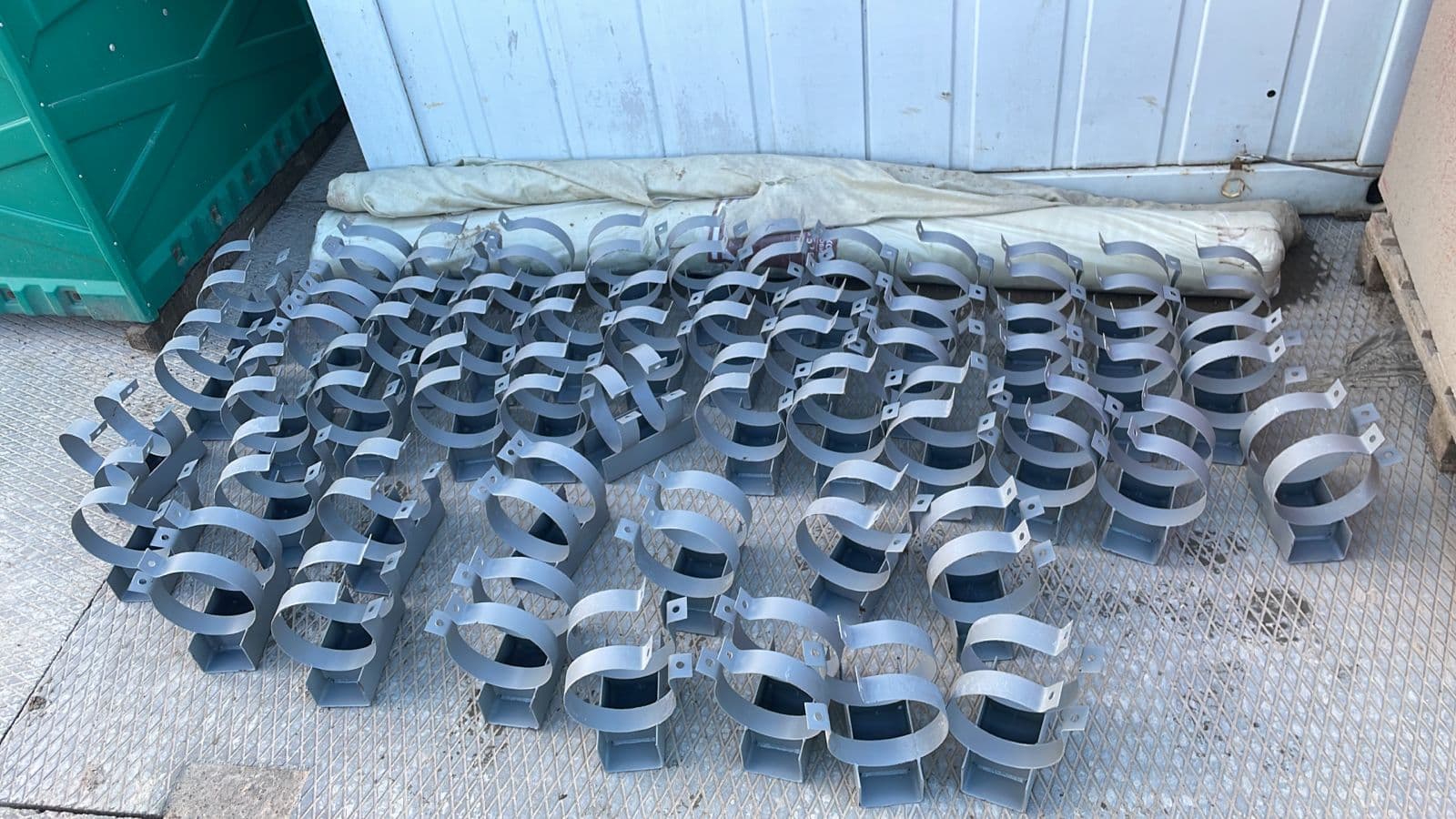 Изготовили опоры трубопроводов.