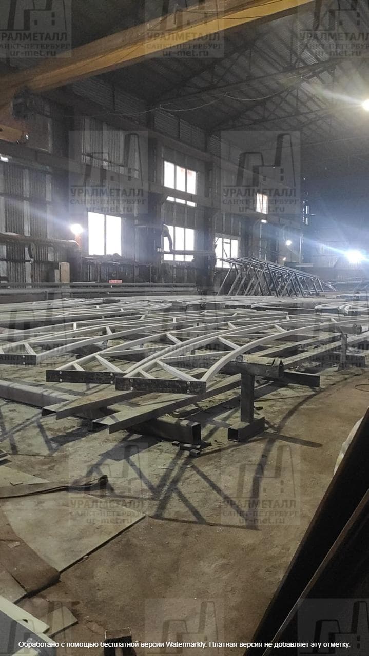 Варим фермы для арочной конструкции для оборудования в надувной ангар