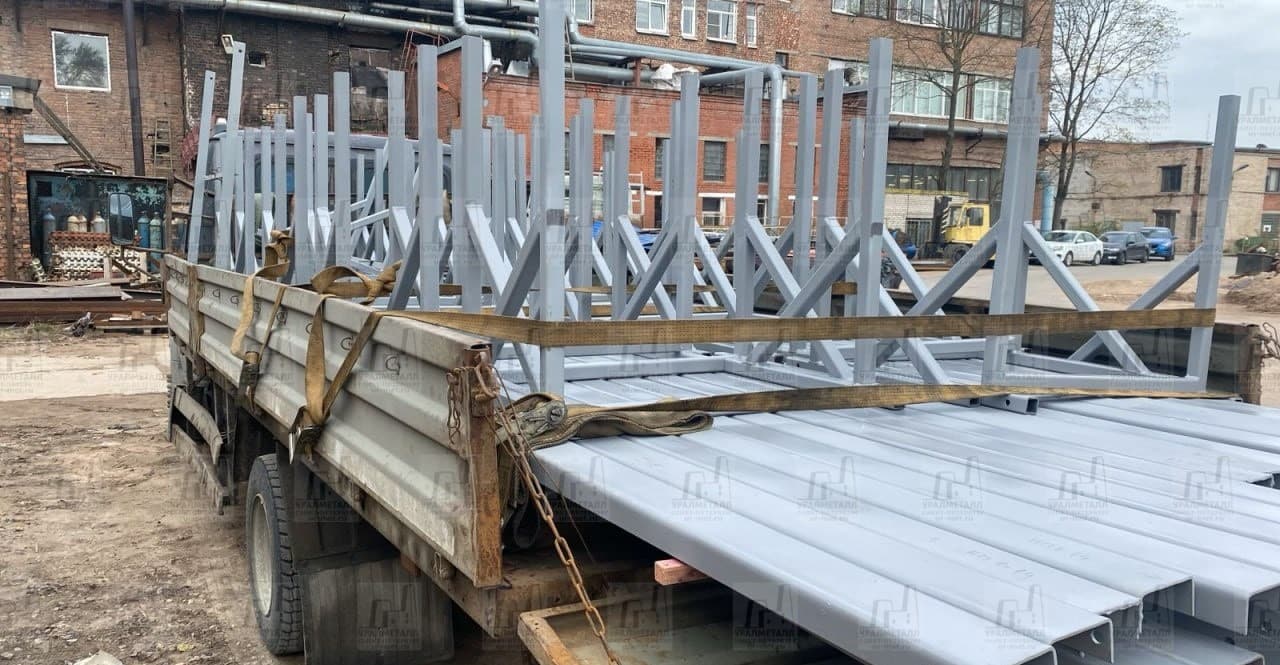 Кронштейны для дымоходов перед отправкой