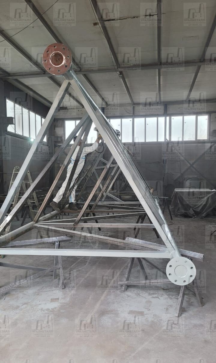 Покраска секций башни