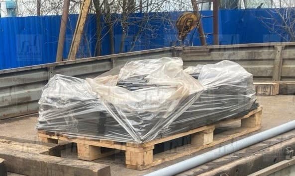 Заготовили пластины методом резки на гильотине