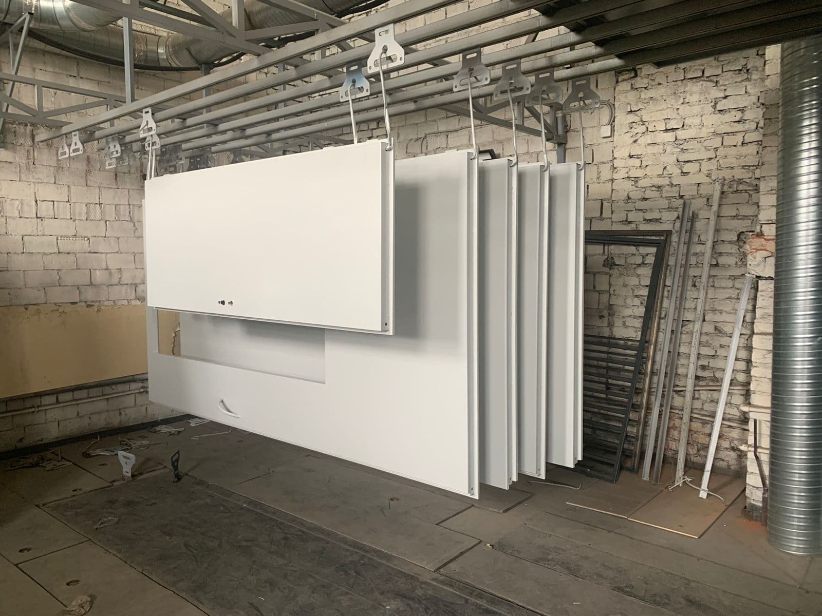 Изготовление противопожарных ворот с калиткой и съемным порогом EI60