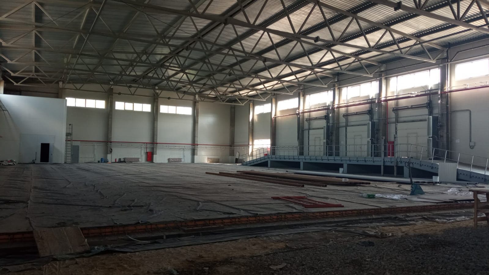 Строительство ангаров в СПб и Лен. обл.